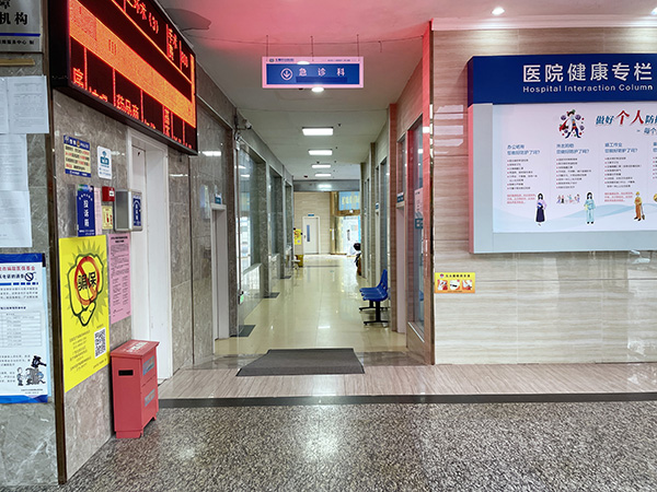 一楼大厅走廊.jpg